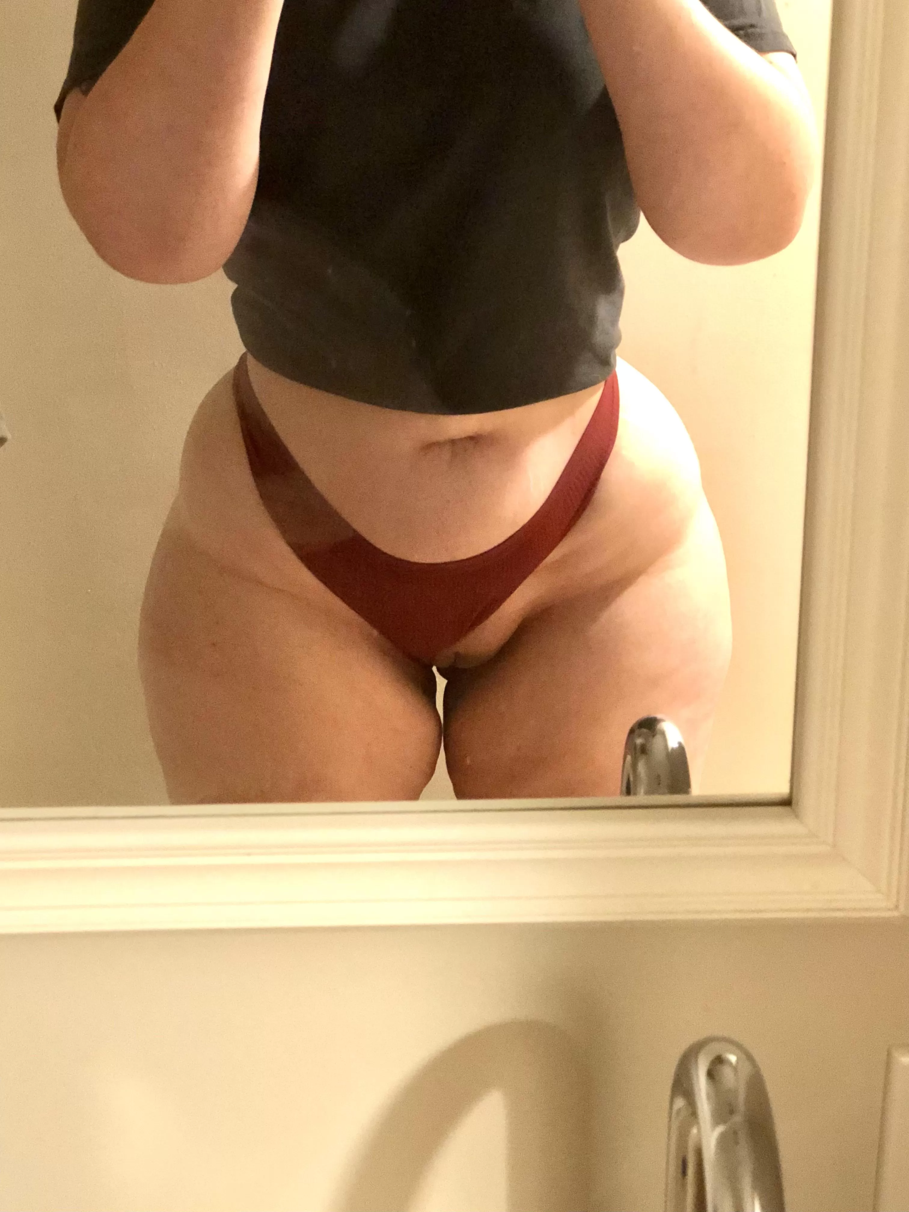 hips and thighs for days π hips and thighs for days π