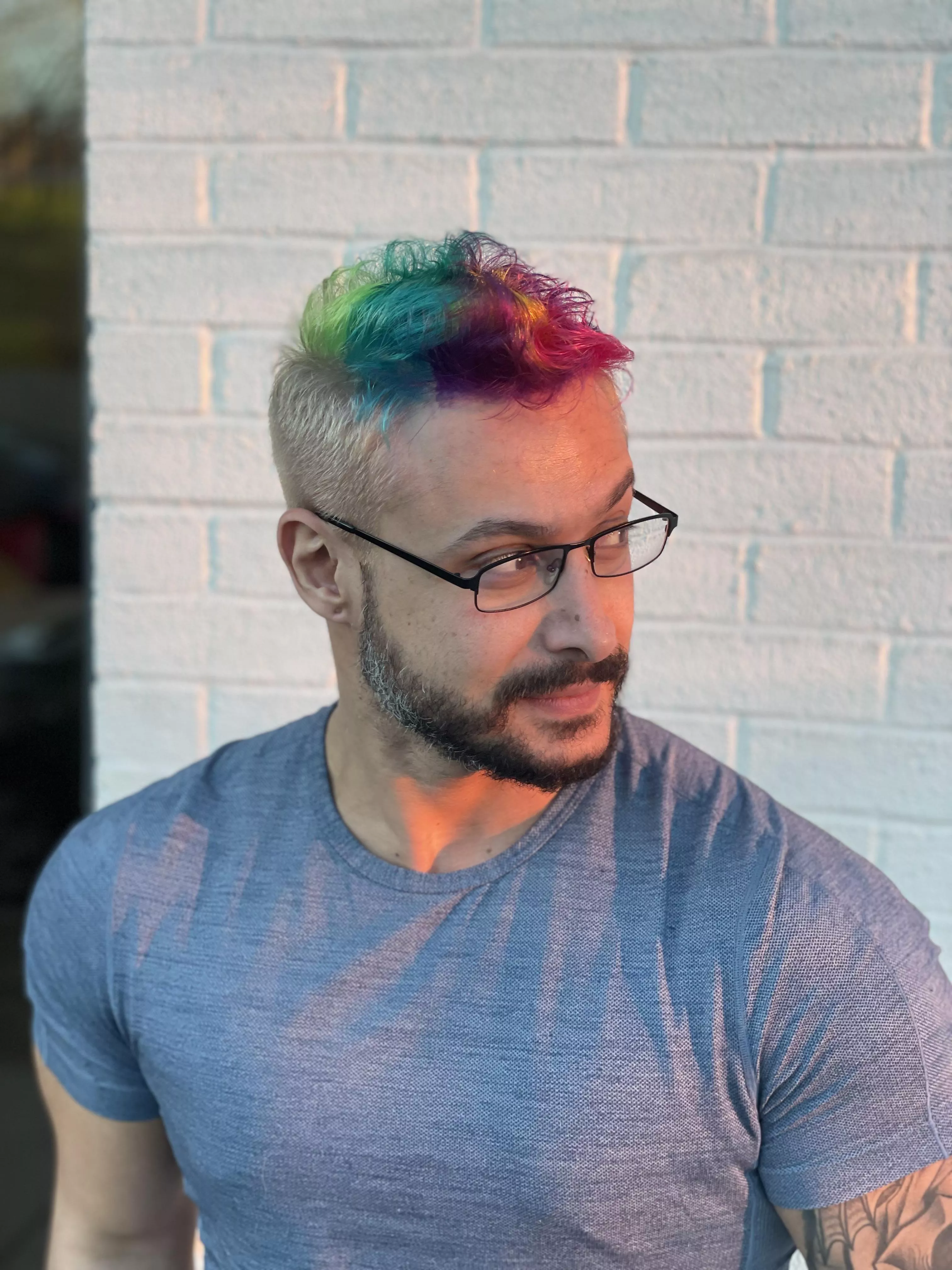 Hit a goal on Twitch and Dyed my hair rainbow! I’m also in love with this subreddit ❤️