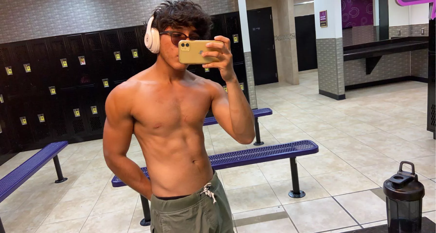 Hit the gym to look decent. This cool? (M) Hit the gym to look decent. This cool? (M)