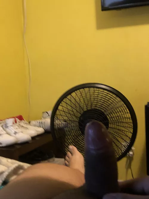 Hmu for Instagram or snap/ I’m 18