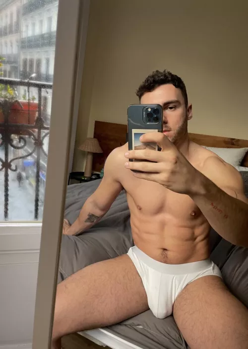 Hola
