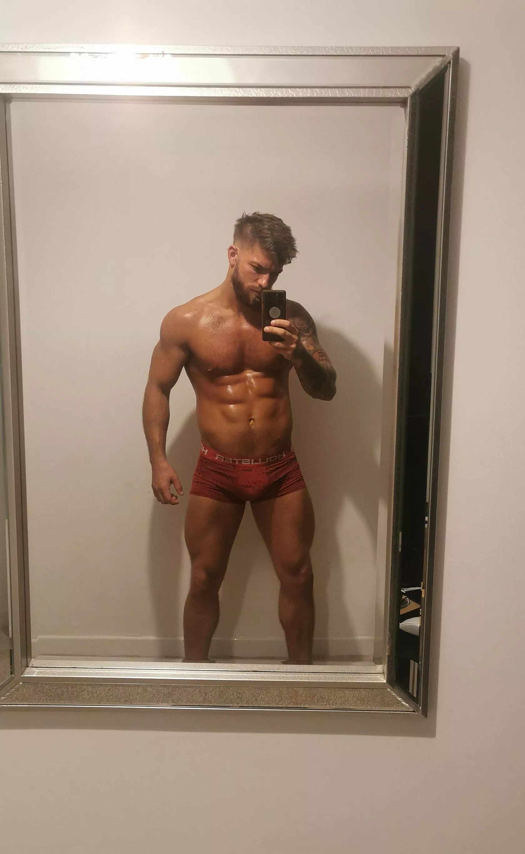 Home workouts in this heat are not fun 🔥🥵 Home workouts in this heat are not fun 🔥🥵