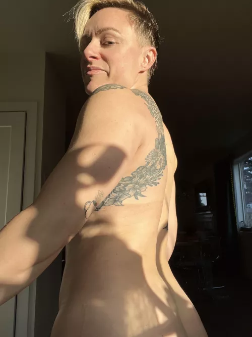 Honestly if you look at too many dicks on here in a row they start to look really funny