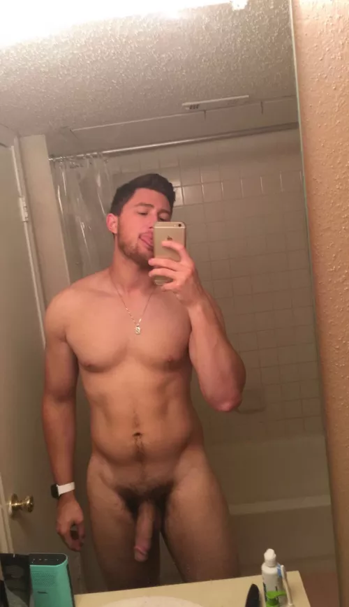 Hop in the shower with me? 💦