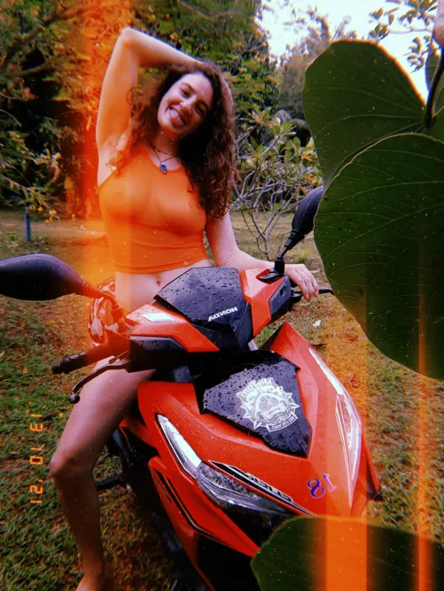 Hop on, we're going for a ride πΏ