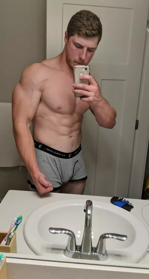 Hope everyone has a relaxing Sunday π€