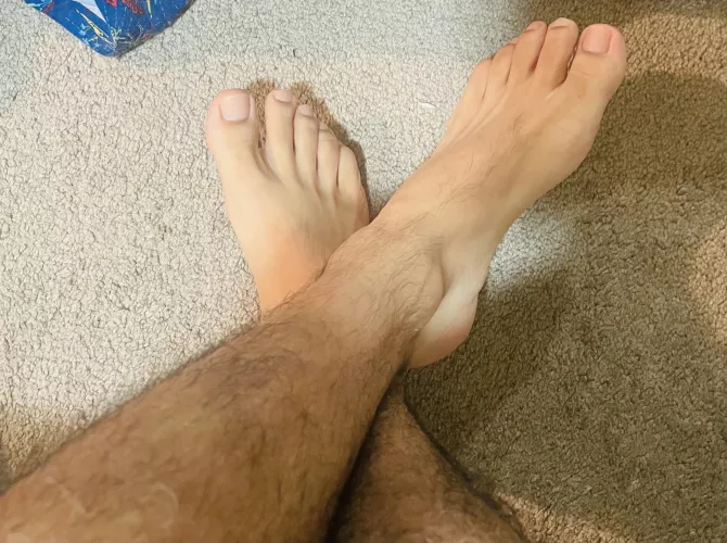 Hope hairy legs are okay