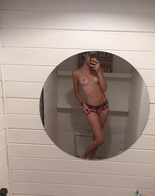 Hope I'm not too small for you! 🥺