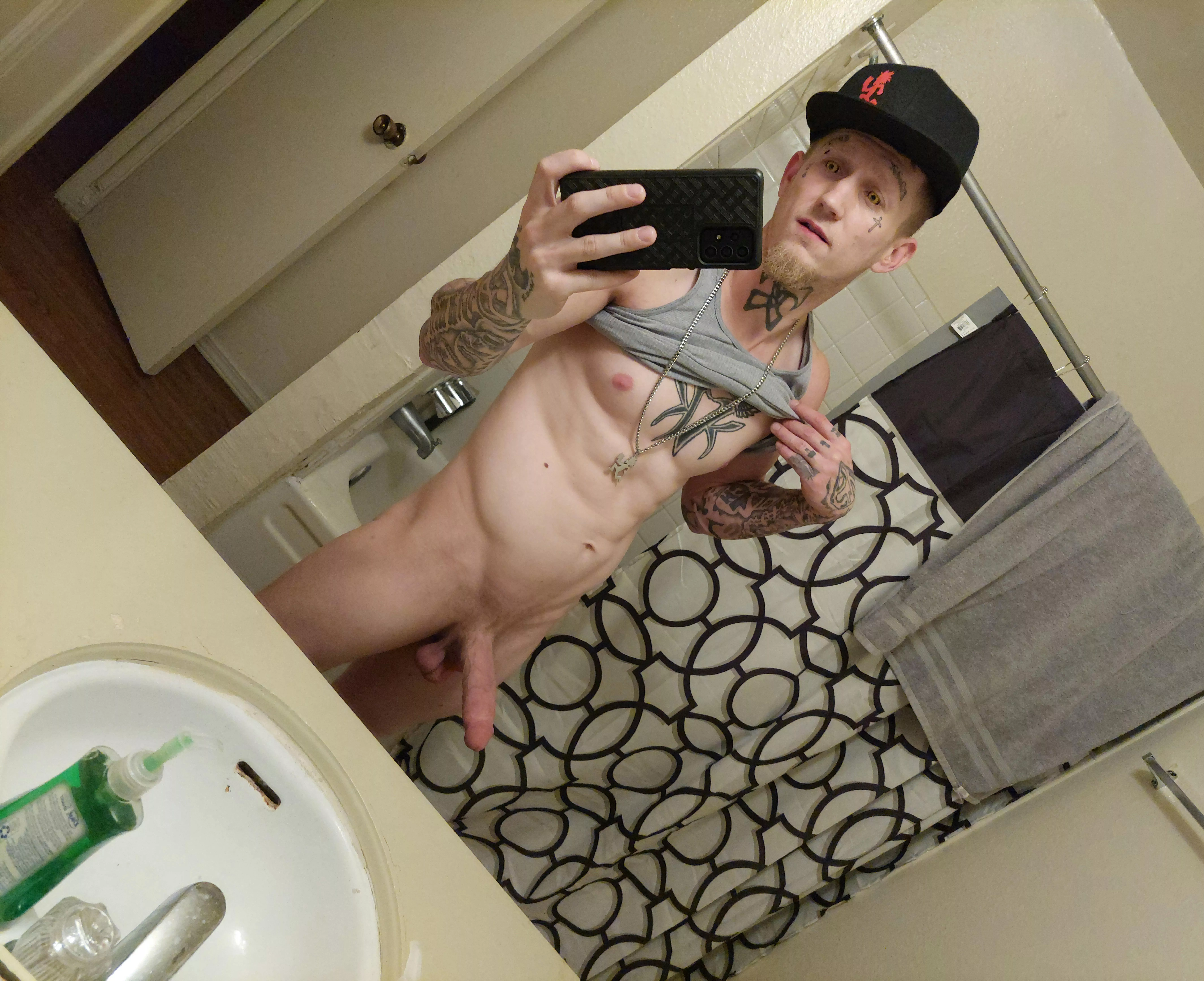 Hope yall enjoy this pic as much as I did! Hope yall enjoy this pic as much as I did!