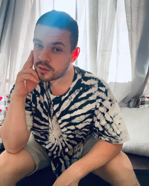 ☀️ hope y’all having a good weekend 😎