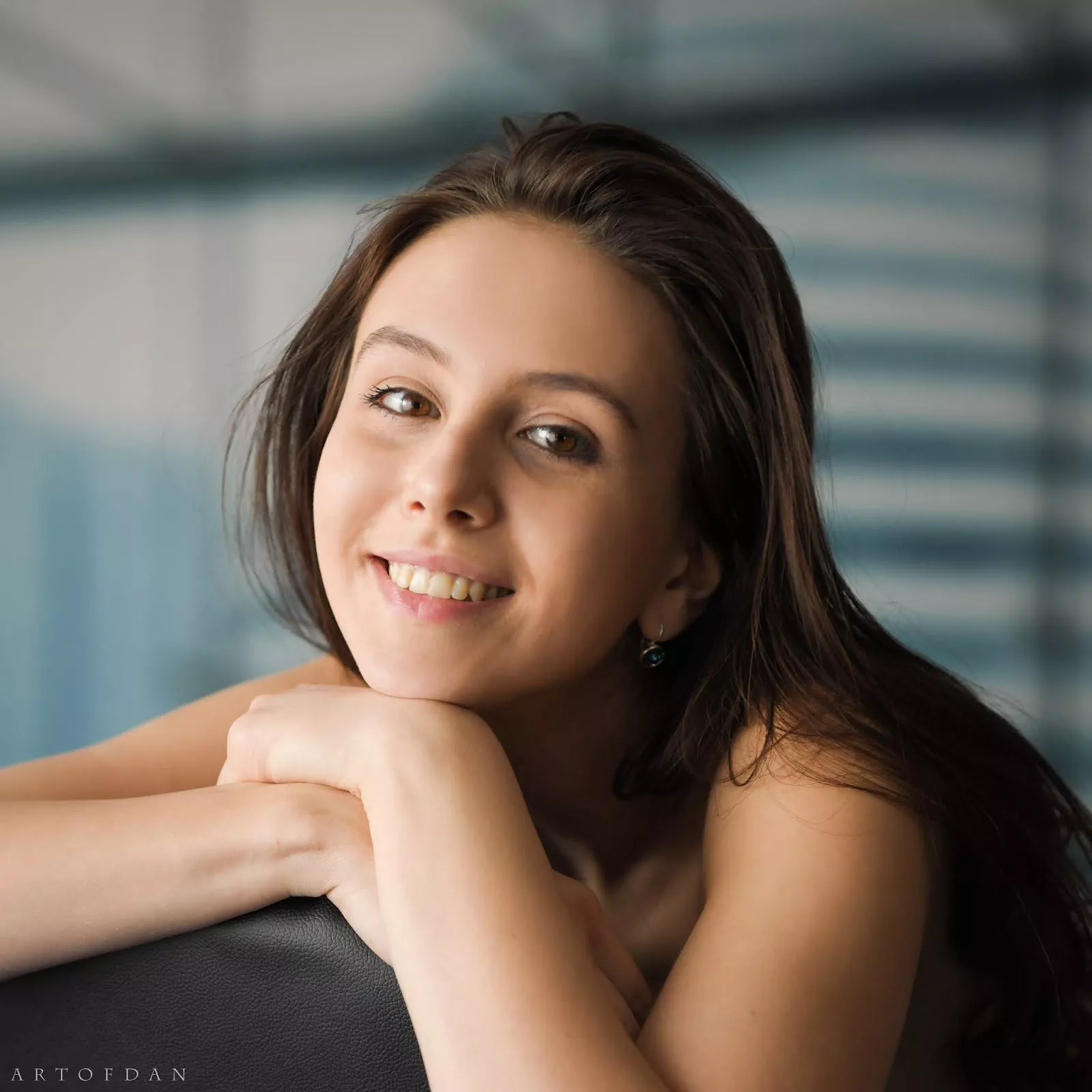 Hope you don't mind a quick break from the nudity, I just really wanted to post an appreciation of her beautiful face.