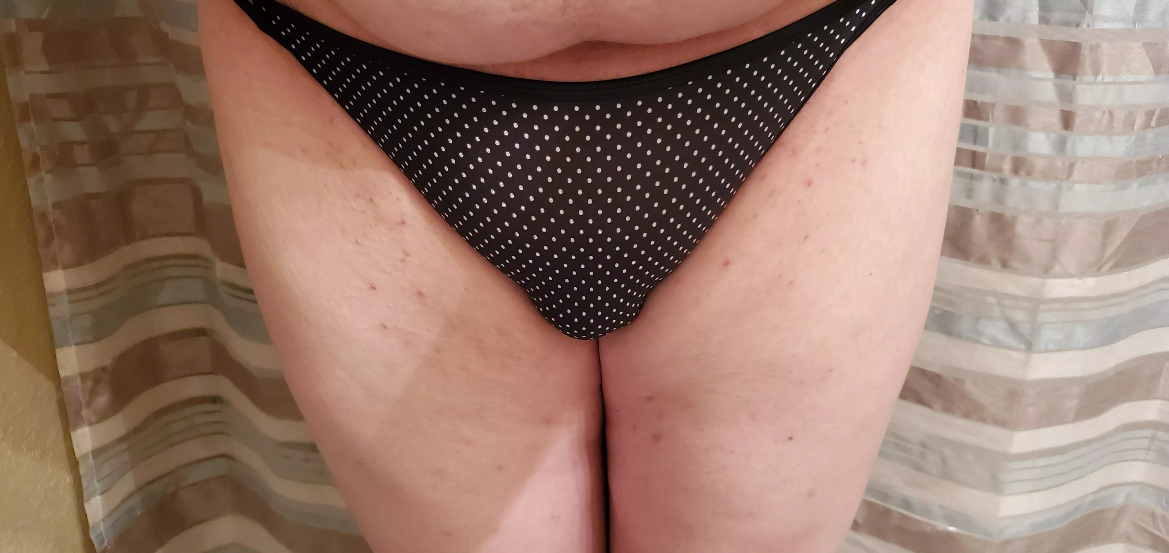 Hope you enjoy my polka dot vanity fair bikinis! I know I sure do!! 🥰