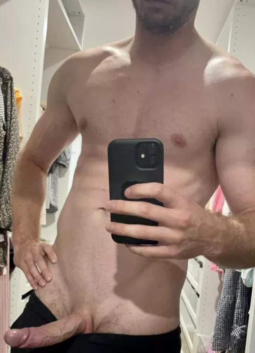Hope you like Aussie cock here!