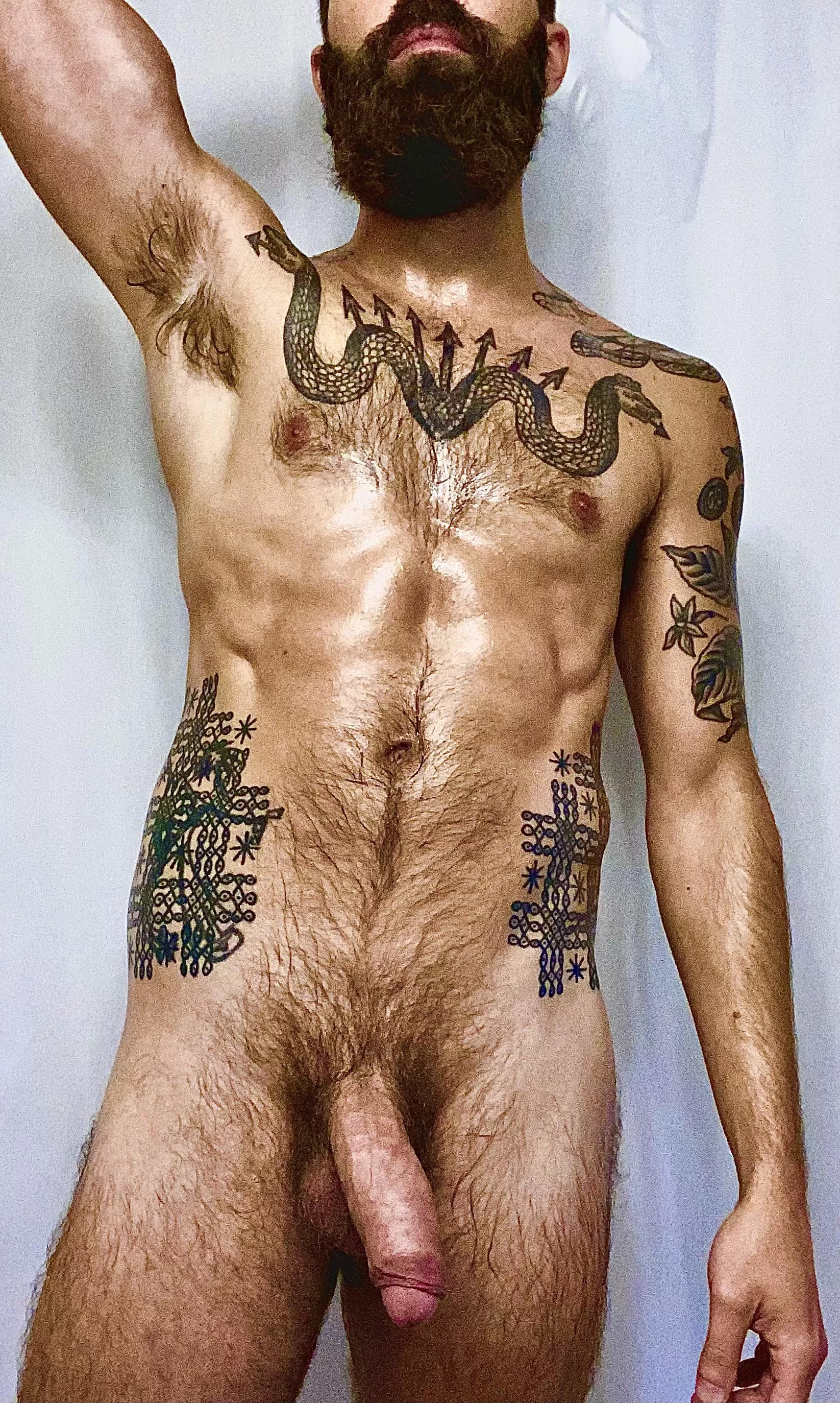 Hoping my boyfriend finds this next time he’s scrolling through 😈