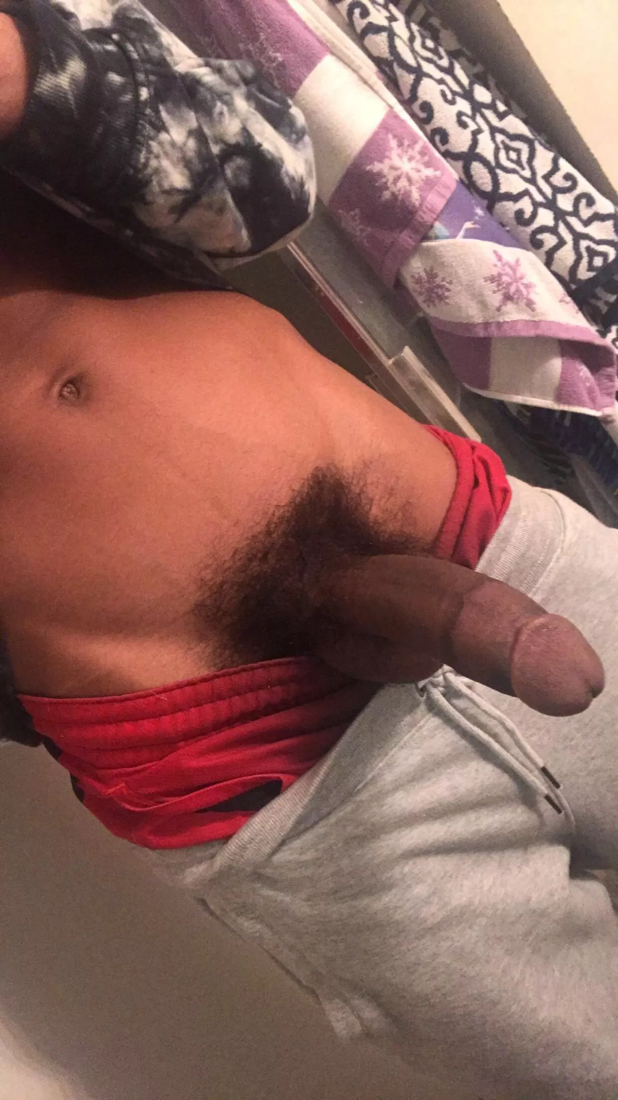 Hoping to make a friend today 😏