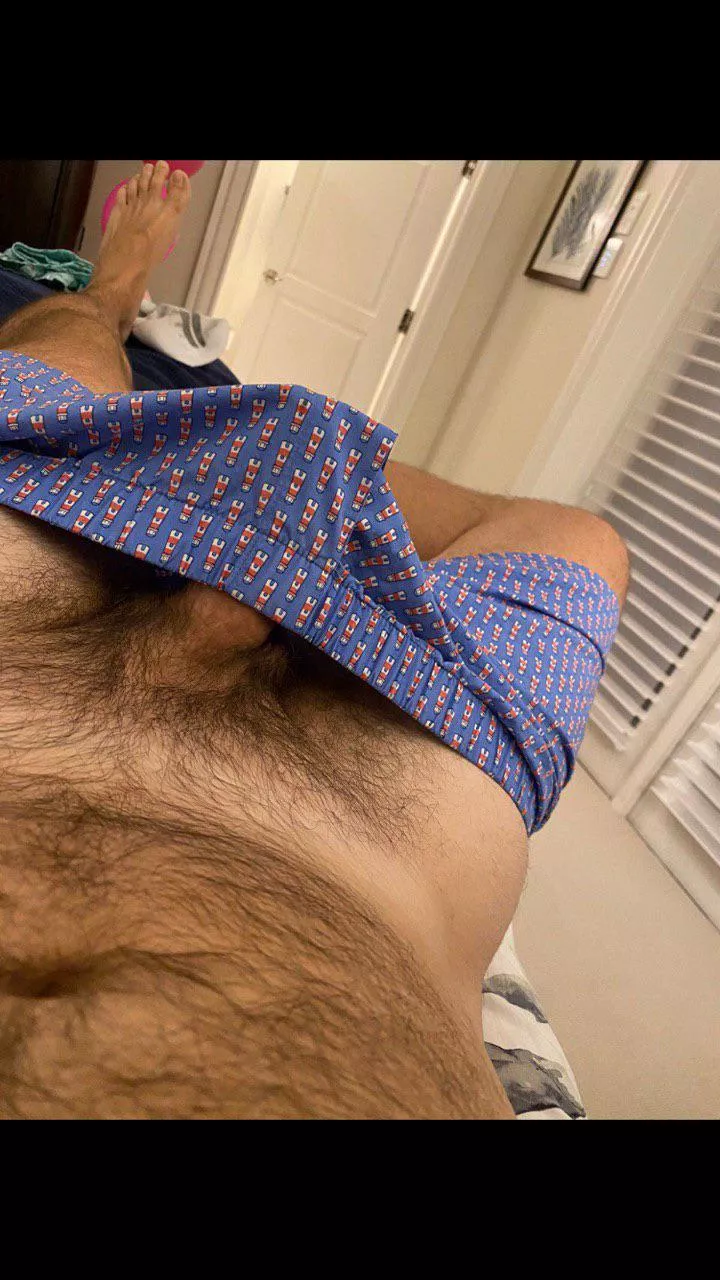 Horned up the other night… and tonight 🥵 hmu if you wanna see underneath