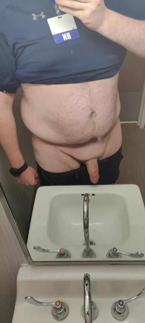 Horny at work on Christmas night. Send help.