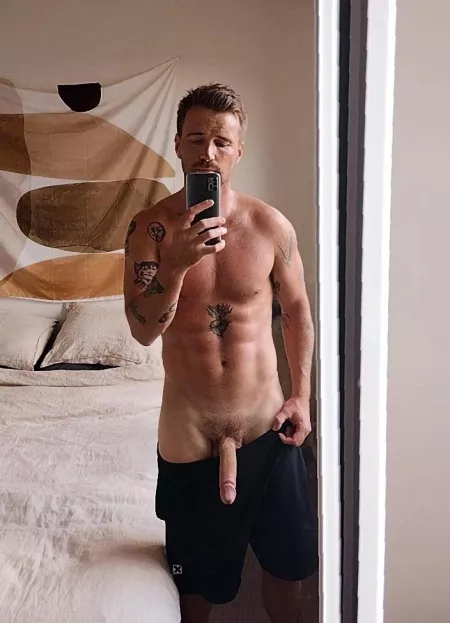 Hot and sweaty š„µš¦