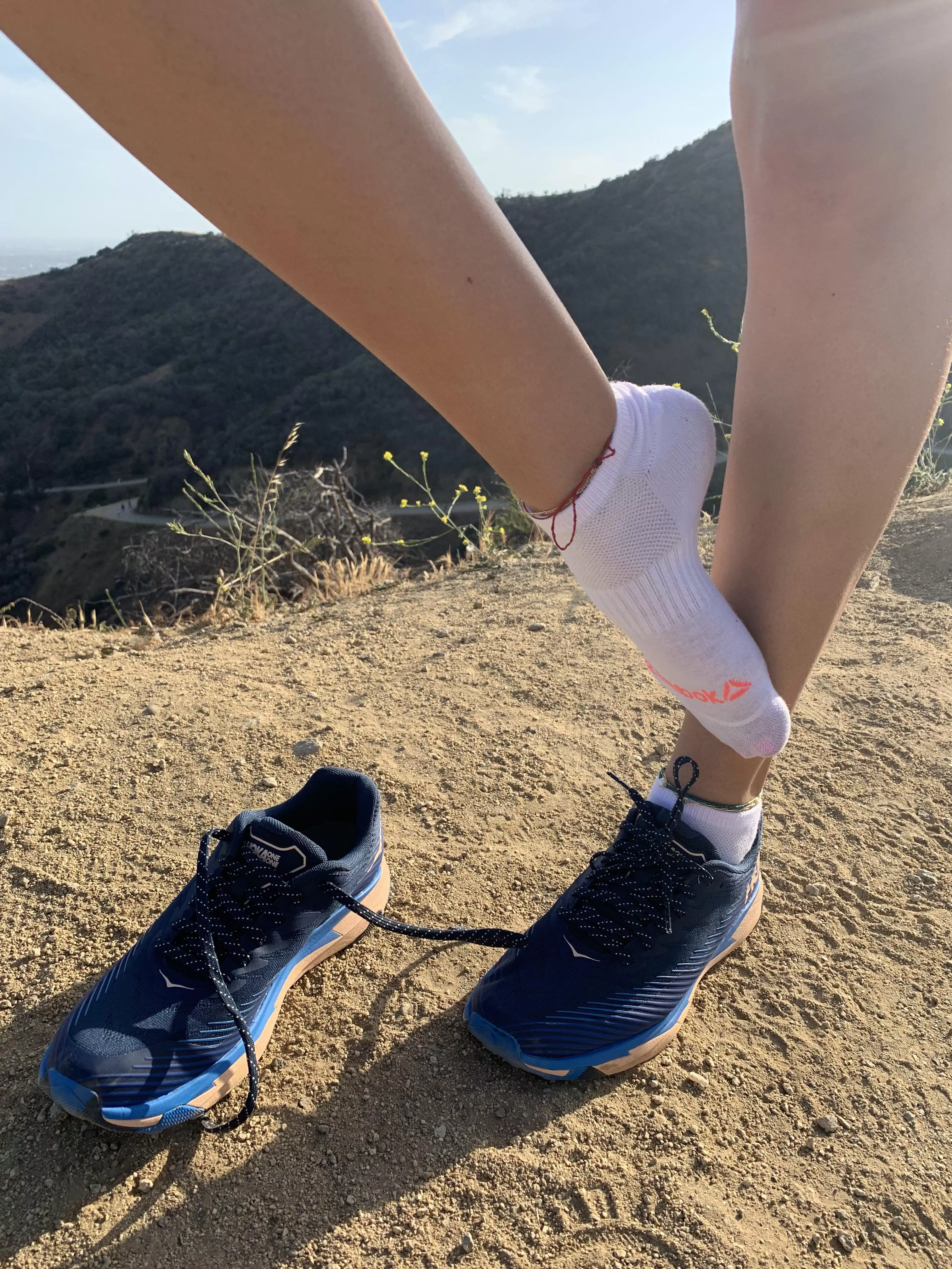 Hot and sweaty 🔥 Let me stink up some socks for you to sniff 🧦 Hot and sweaty 🔥 Let me stink up some socks for you to sniff 🧦