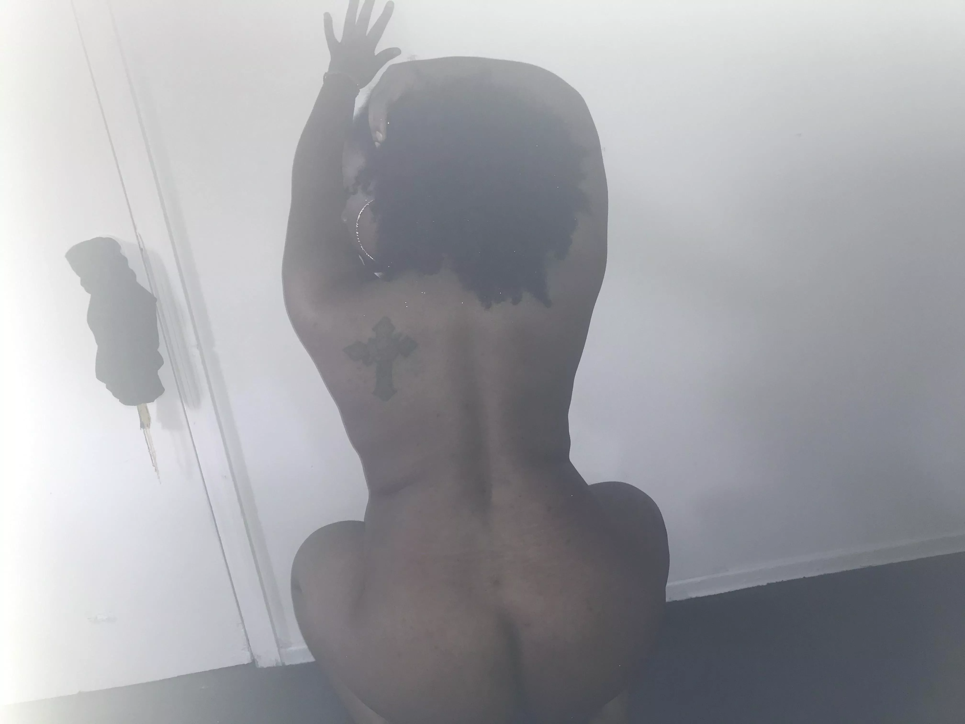 Hot box the room with me