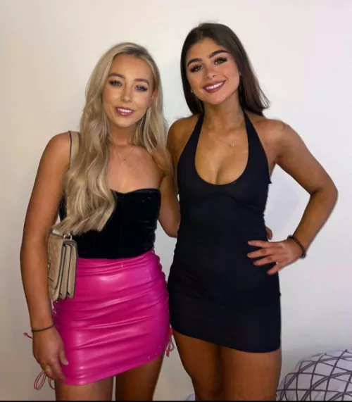 Hot pink blonde and brunette friend