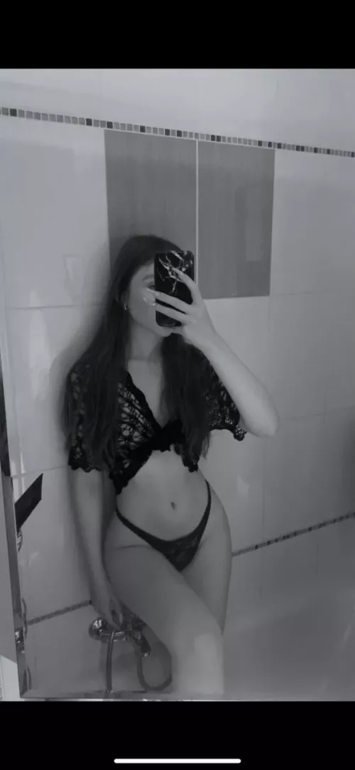 Hourglass 👁