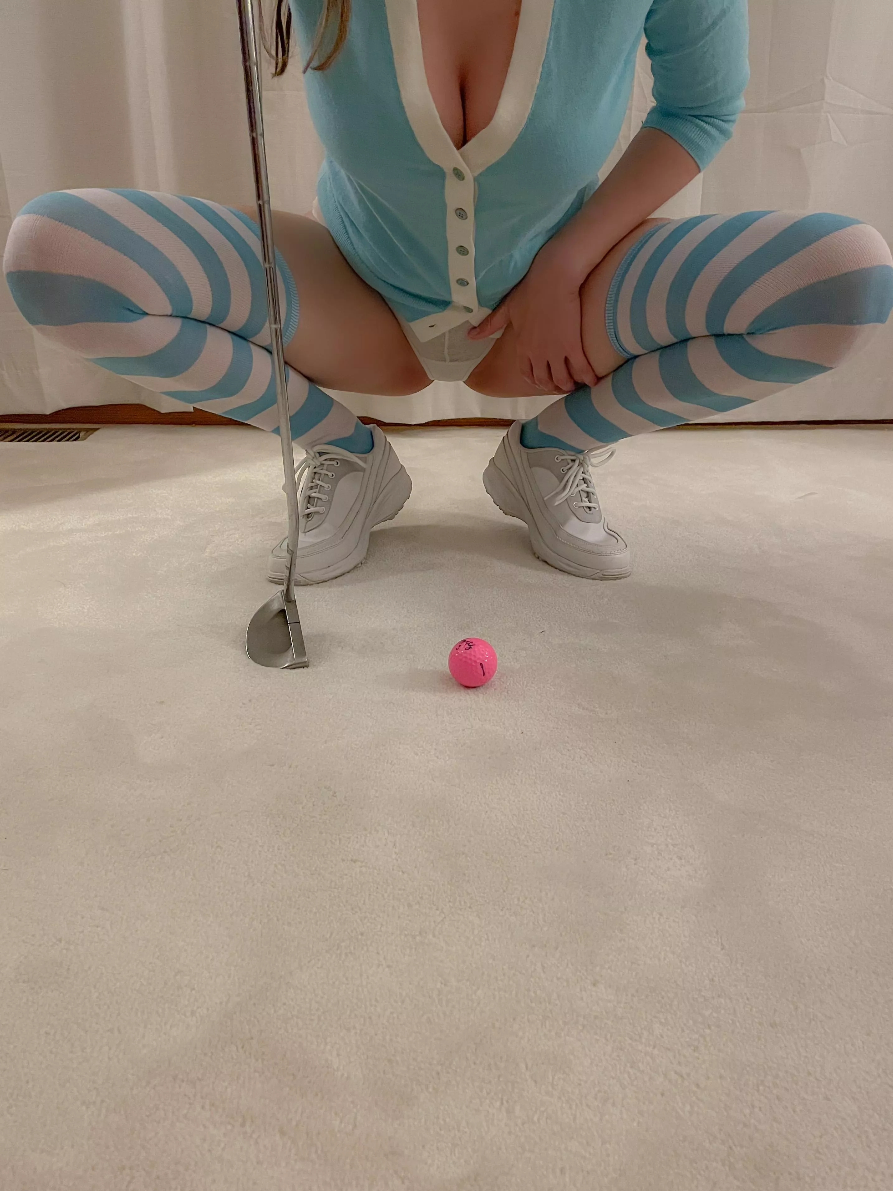 How am I going to get this in the hole ⛳ How am I going to get this in the hole ⛳