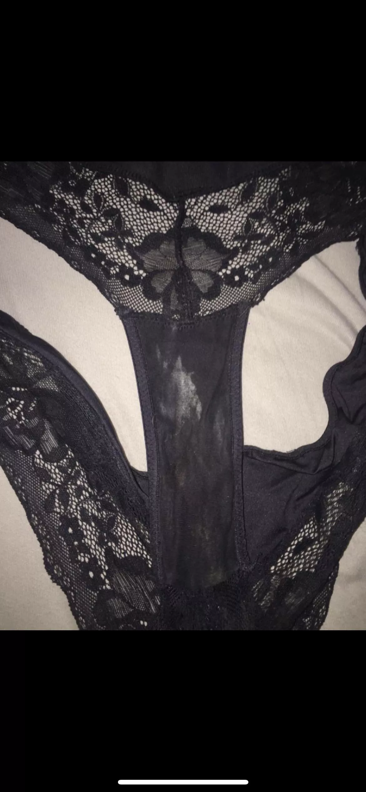 How can I cum into my mother's underwear without her noticing? Dm me How can I cum into my mother's underwear without her noticing? Dm me