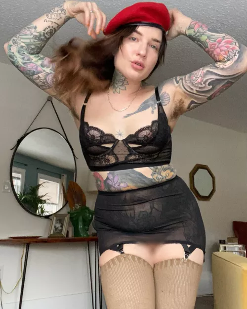 How do my armpits look in this outfit?