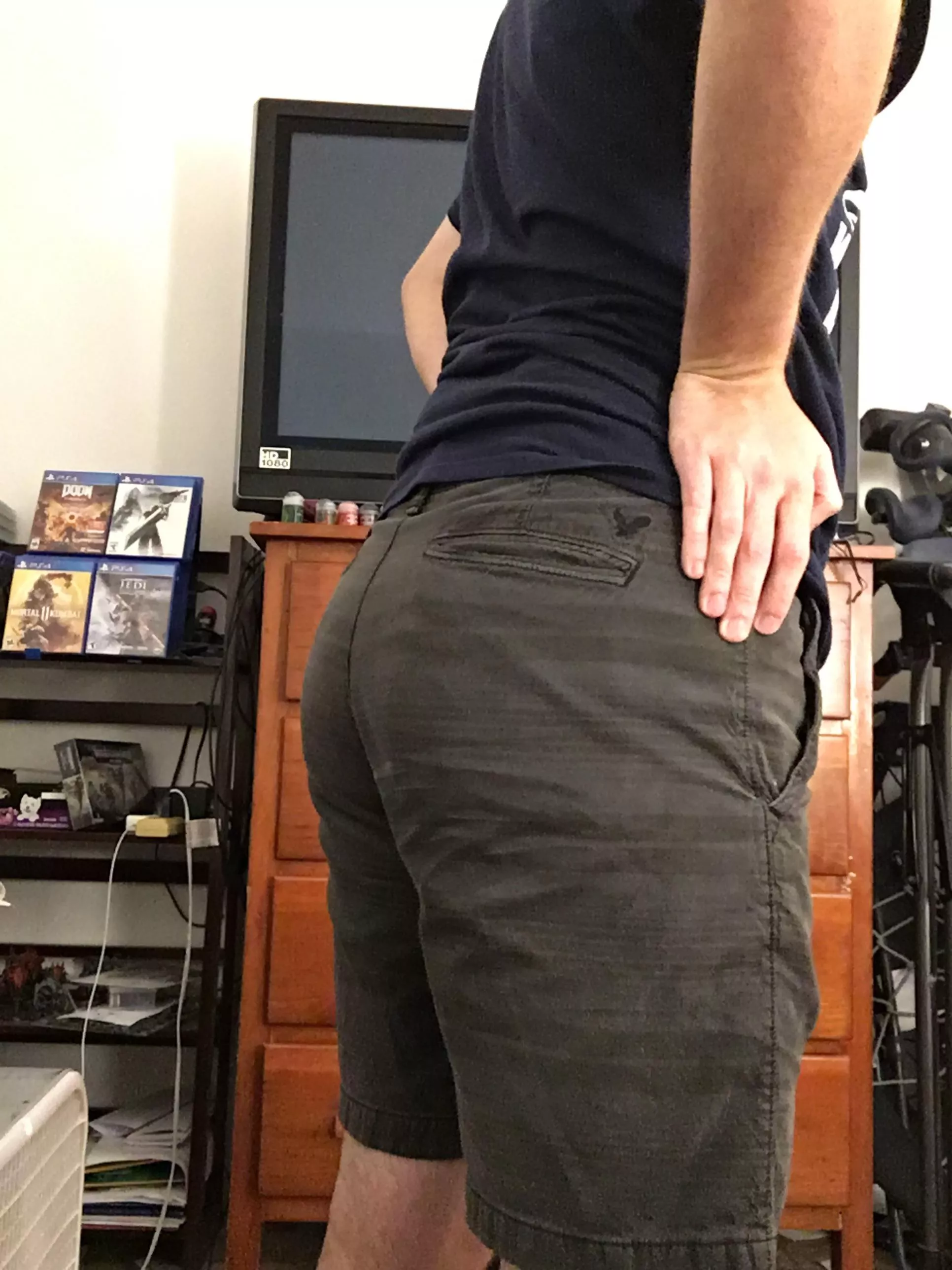 how do these pants look?