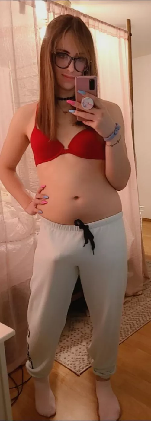 How do these sweatpants suit me?