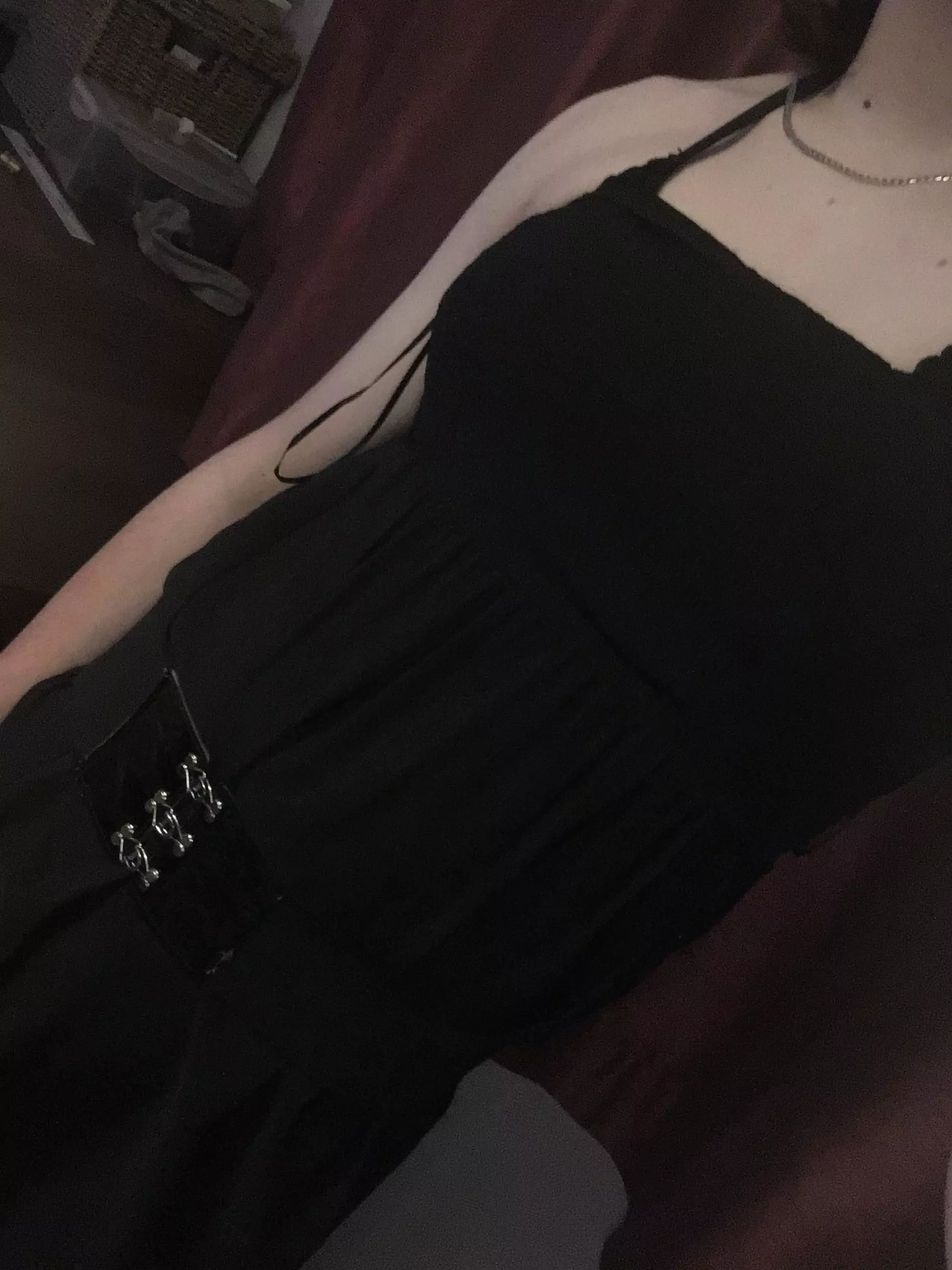 How do you like my new dress 💕💕😊