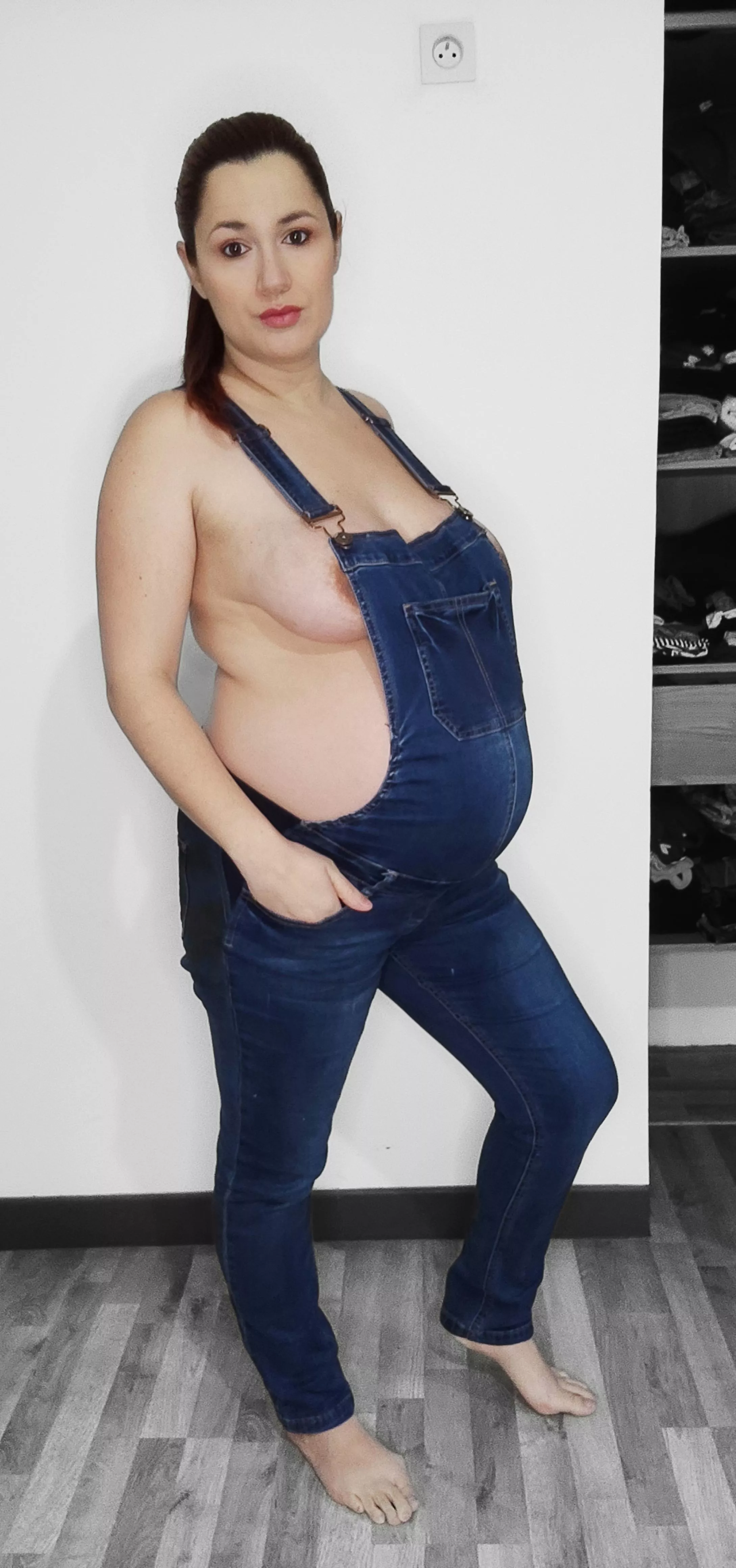 How do you like my overalls? 🥵🔥😏 How do you like my overalls? 🥵🔥😏
