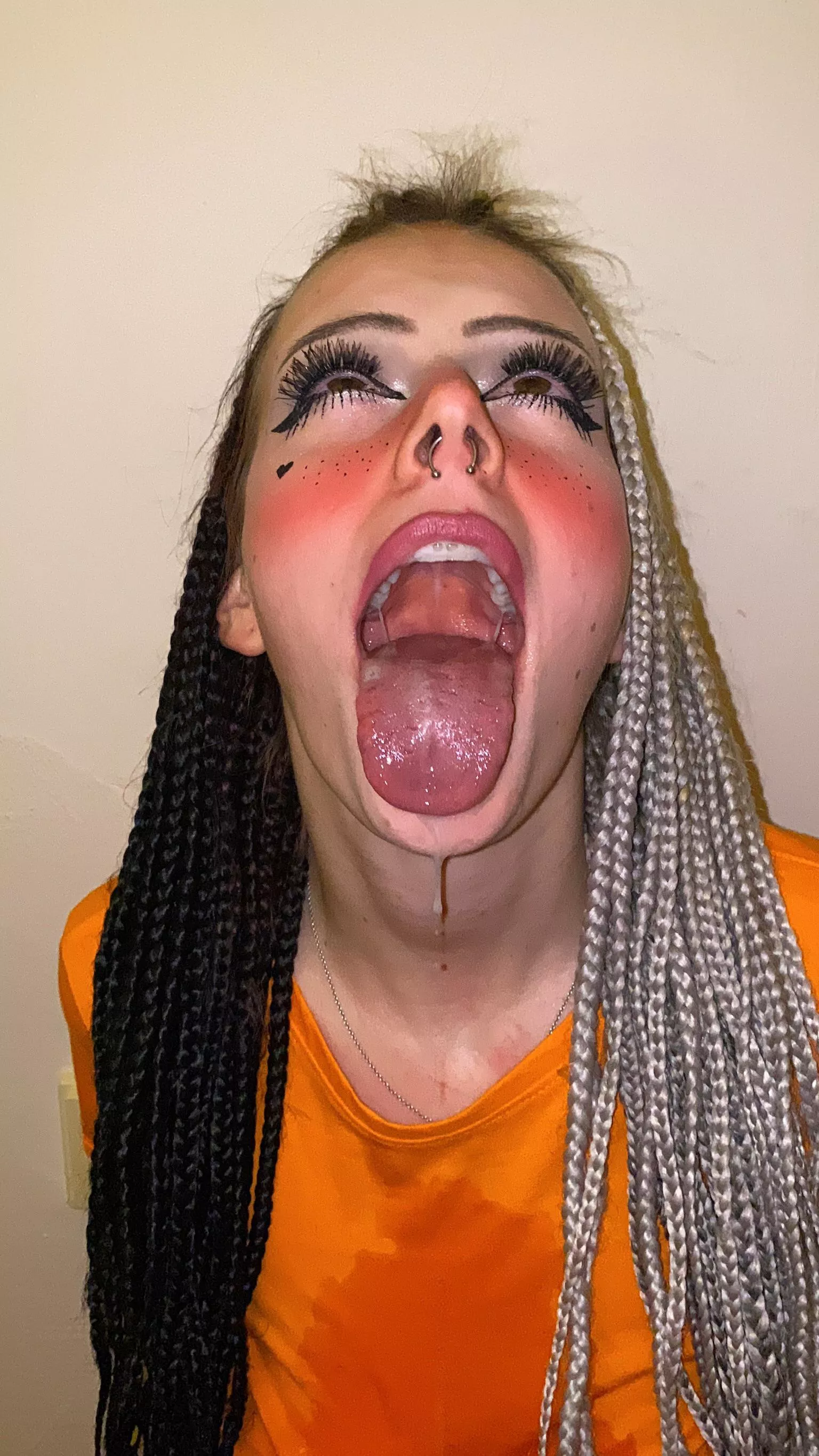 How many inches can I swallow? What’s your guess?😏