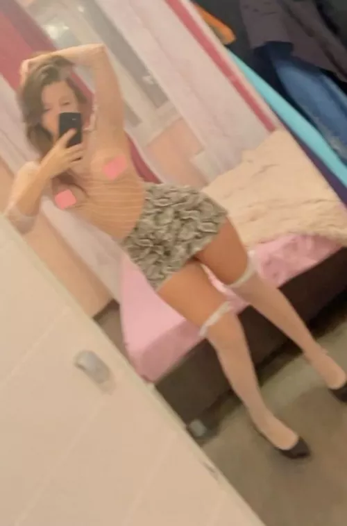 How much this bitch worth?💰💦🍆