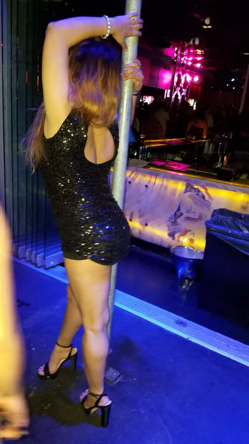 How u like my short dress