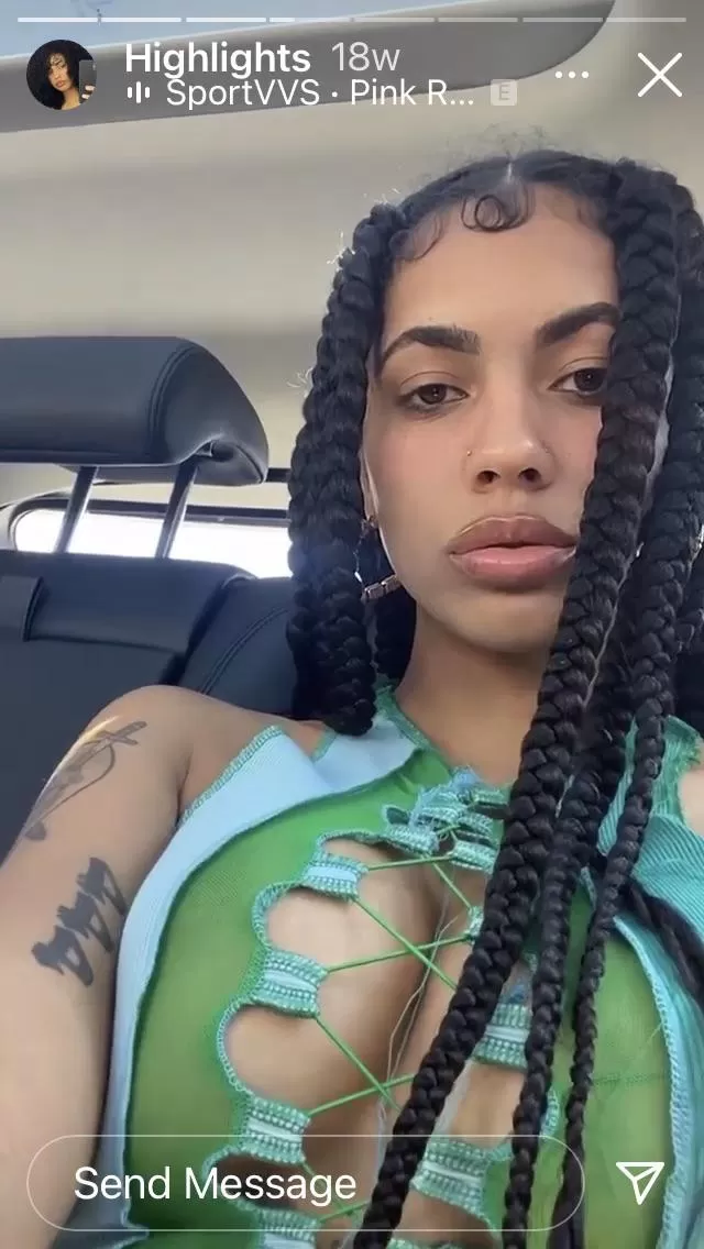 How would u use this wanna be insta slut ? How would u use this wanna be insta slut ?