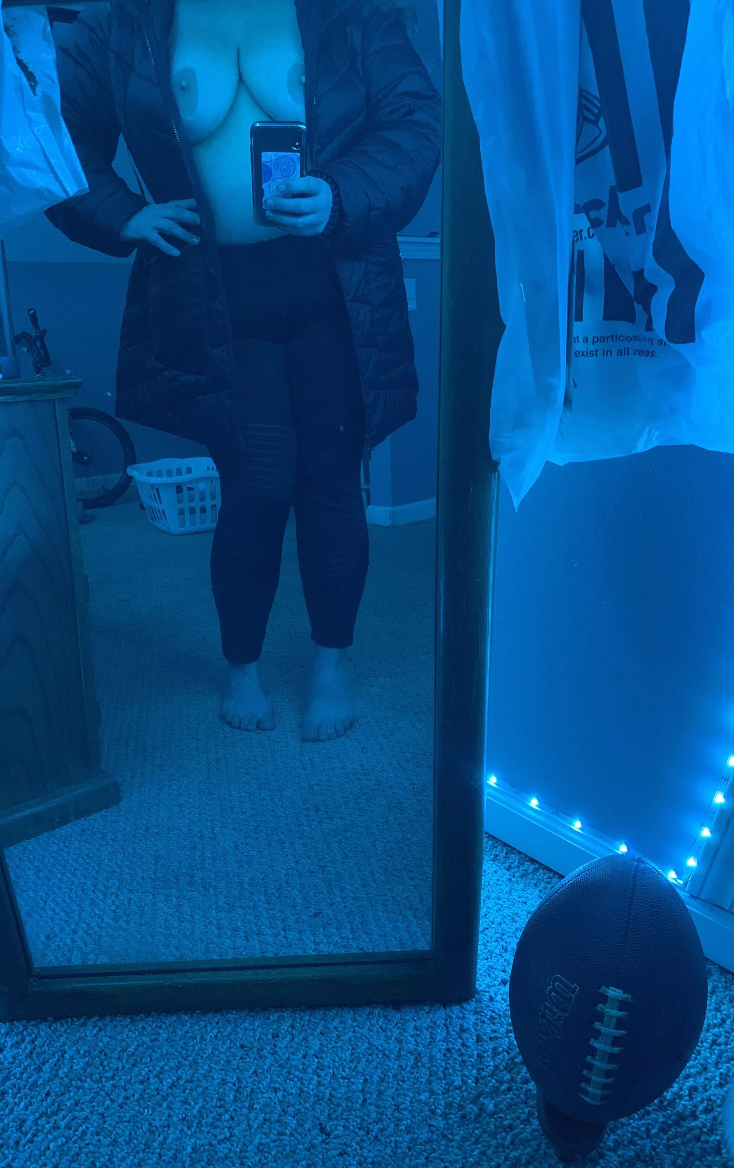 How would you ever guess that I'm a mom? 🤔