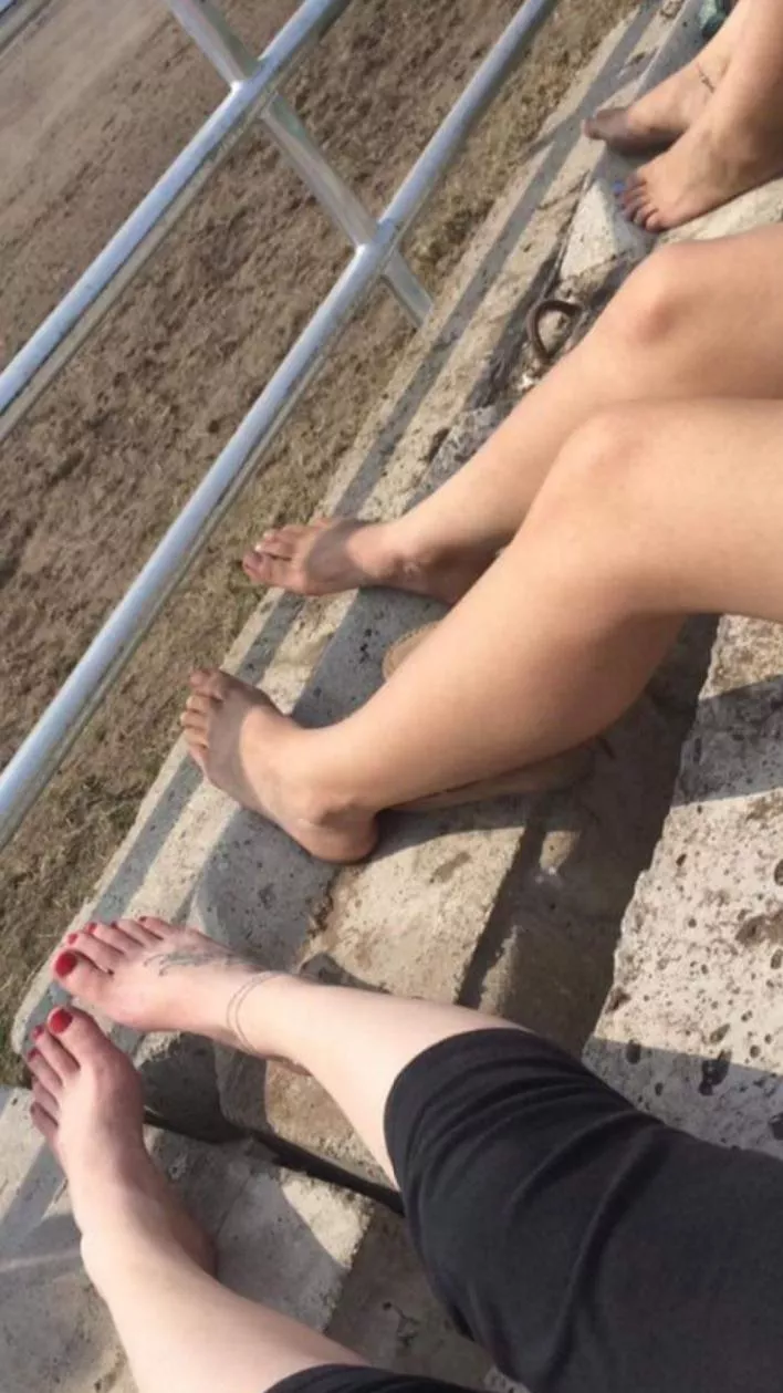 How would you make these feet bleed