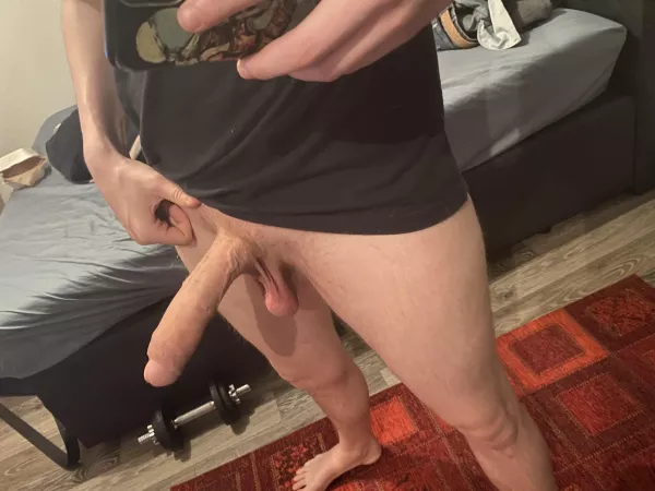 How’s daddy’s new fuck toy ?