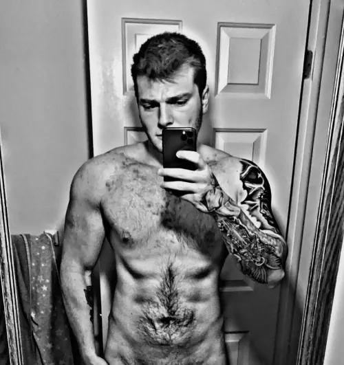 How’s everyone’s day? 😏😉