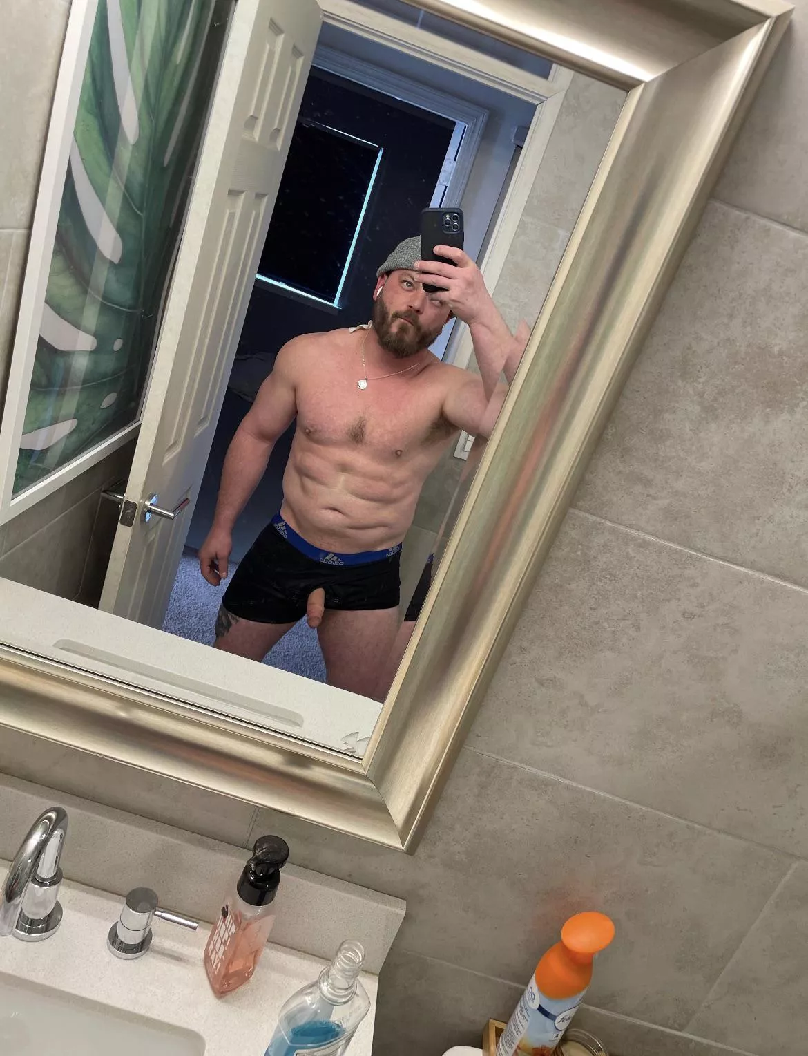 How’s my beard shape up looking