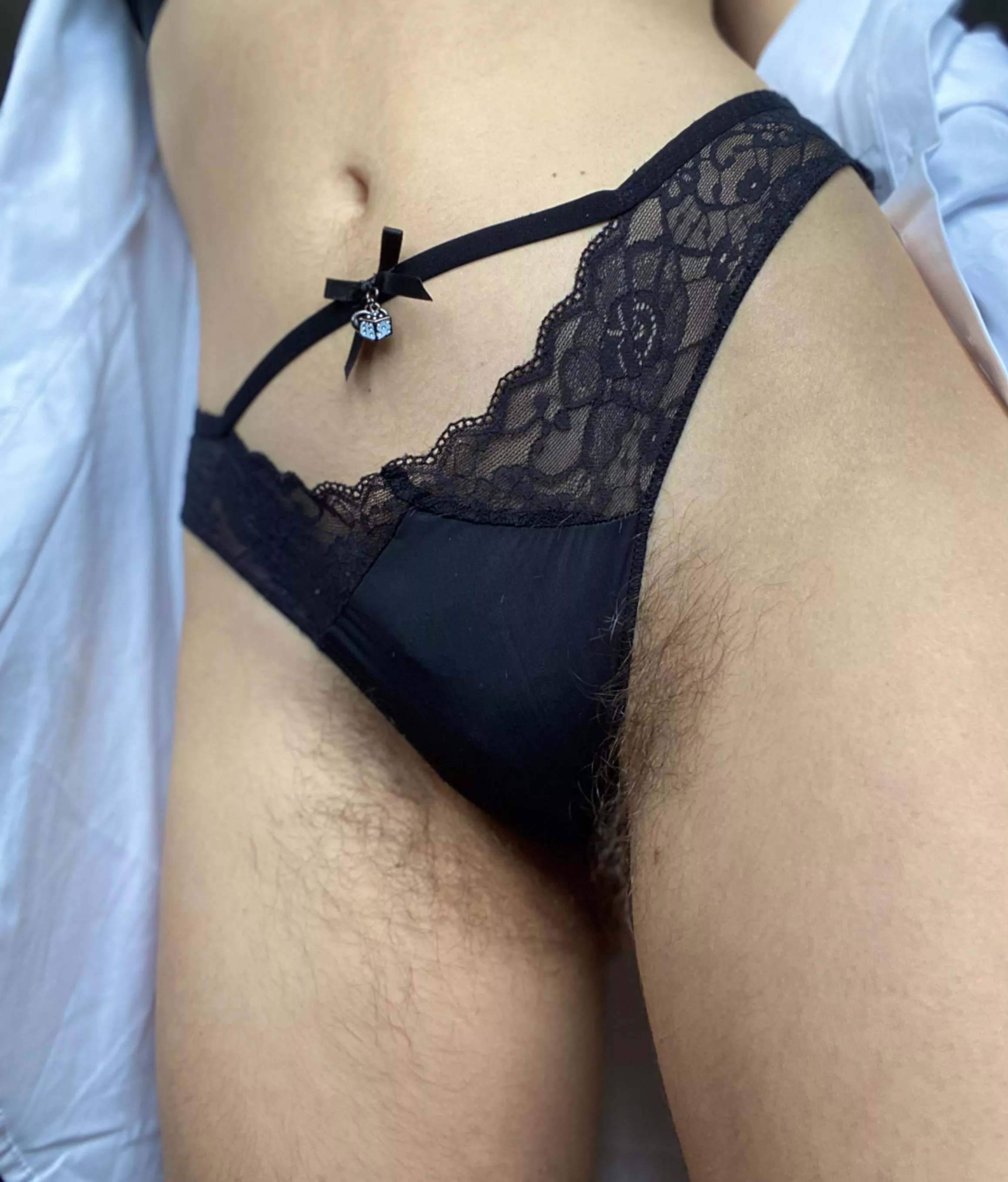 How’s the bush lookin in these panties?