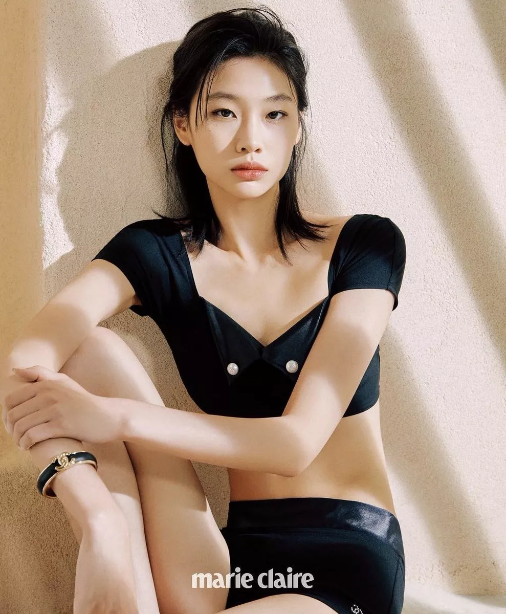 HoYeon Jung is prime material for a BBC gangbang HoYeon Jung is prime material for a BBC gangbang