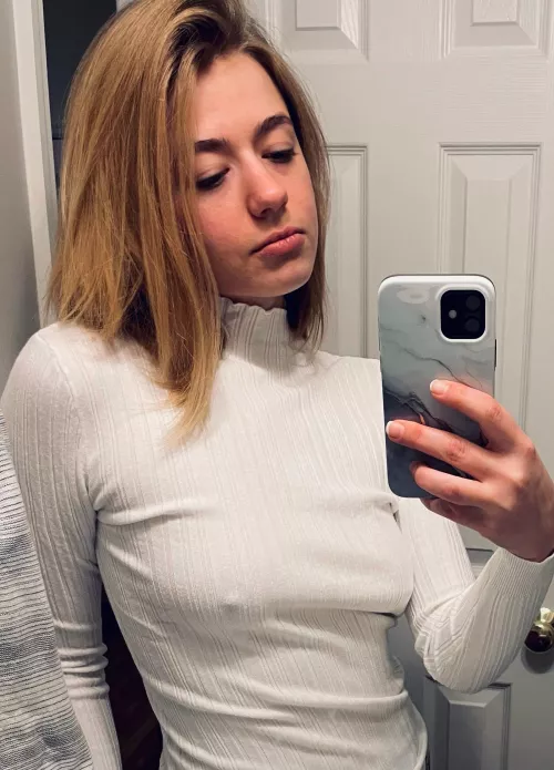 Hubby doesn’t know I post here 26f