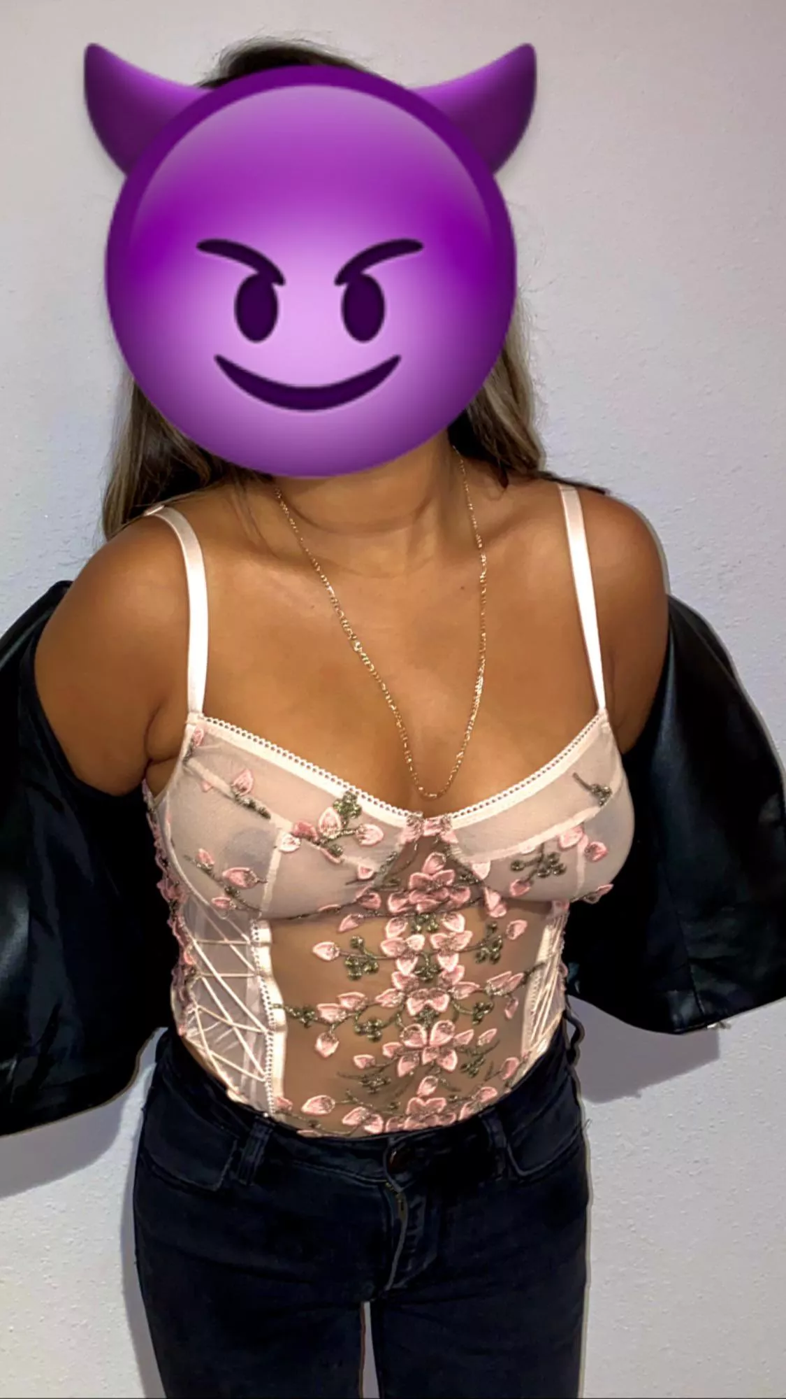 Hubby is paying for me and friends to go to the club tonight so I’m wearing this! Hubby is paying for me and friends to go to the club tonight so I’m wearing this!