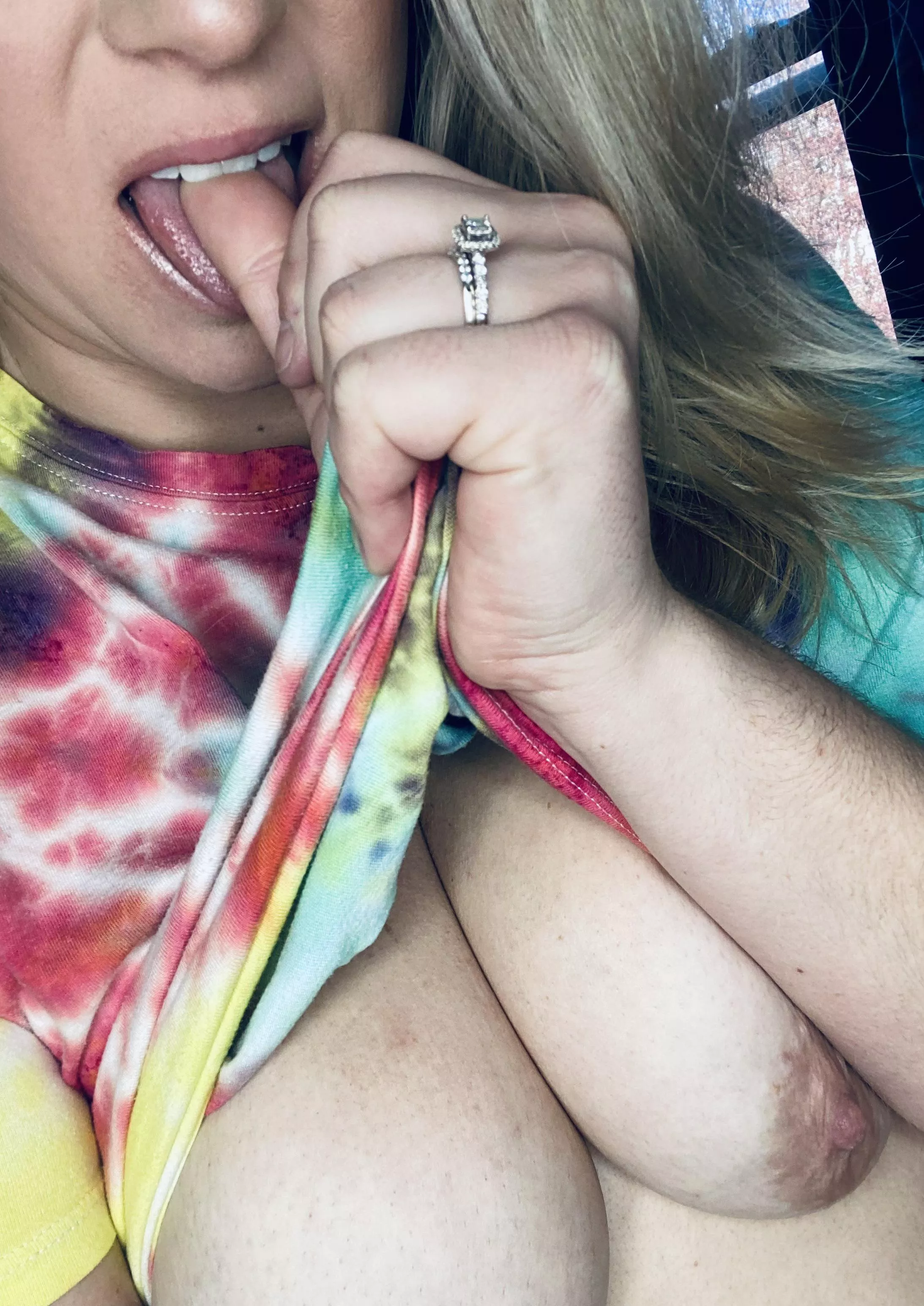 Hubs is away, who to play? Hubs is away, who to play?