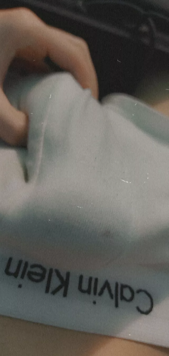 Hum , who want to lick my buldge ? 😈❤️❤️ Hum , who want to lick my buldge ? 😈❤️❤️