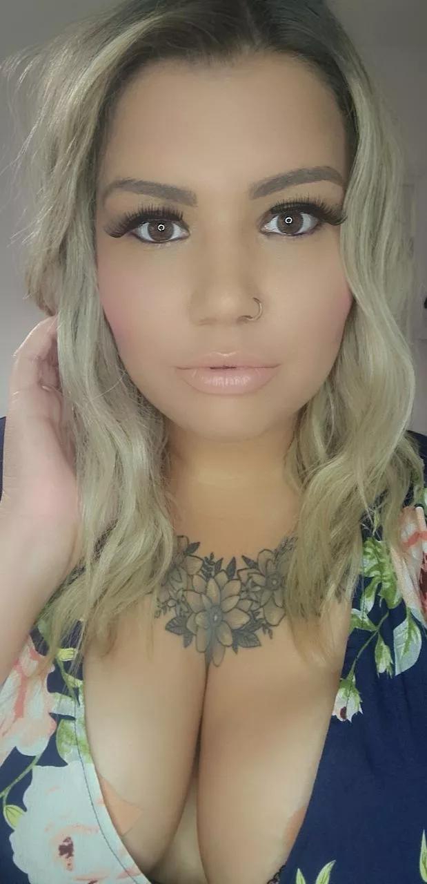 Husband isnt interested in me anymore, would you be? Husband isnt interested in me anymore, would you be?