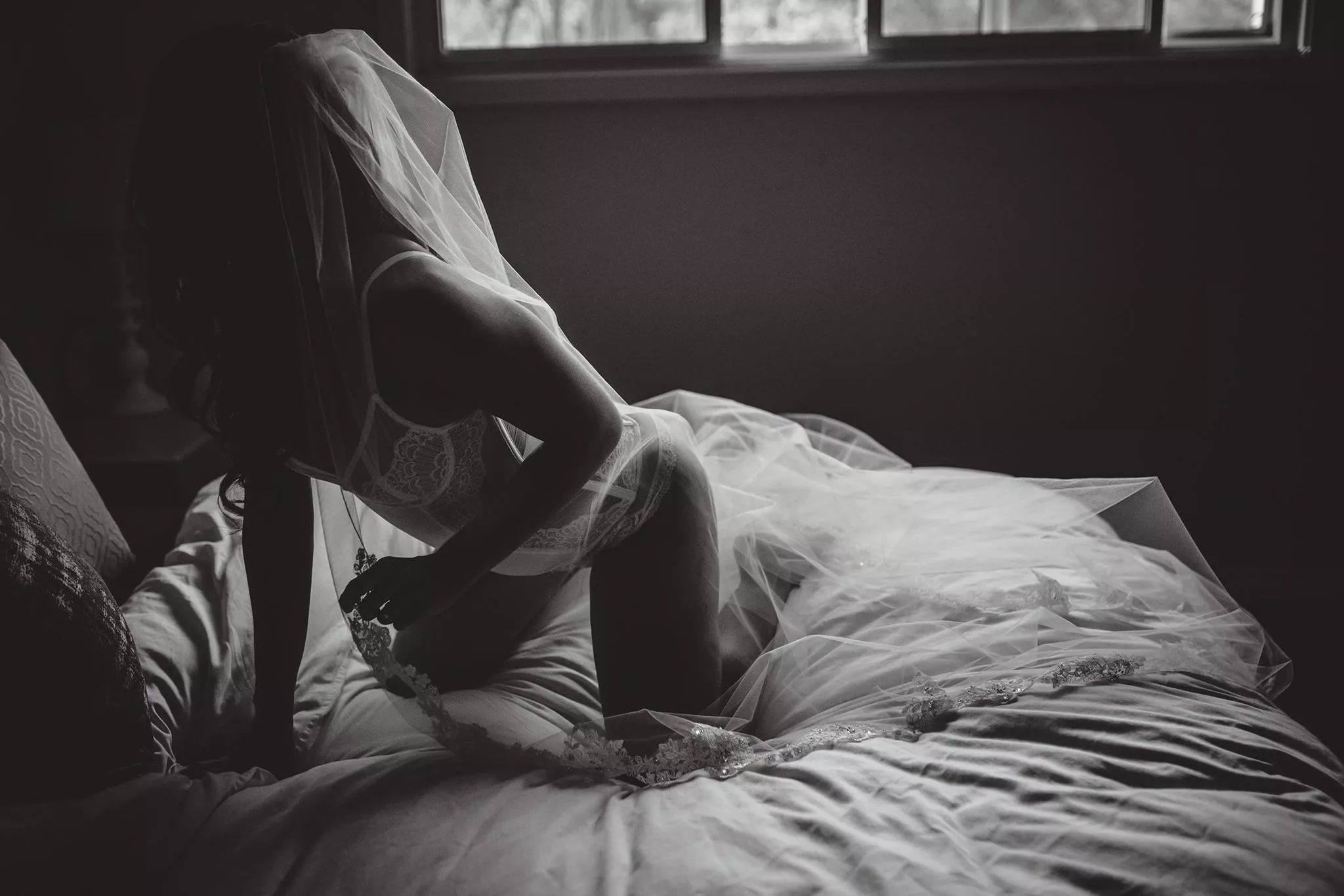 Husband isn’t the only one who saw these photos.. (F26)